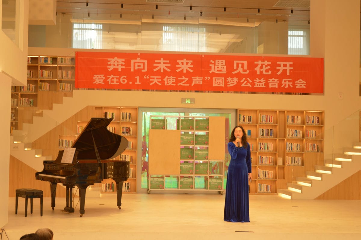 融入社會 杭州青之藍文化藝術發展中心的公益工作（記者 方為亮 攝）